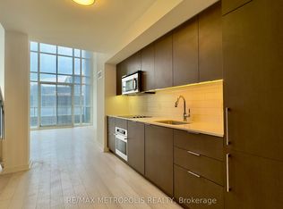 5 Hanna Ave #319, Toronto, ON M6K 0B3