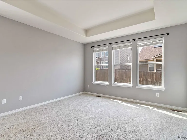 14700 Oslo Ave — Photo 16
