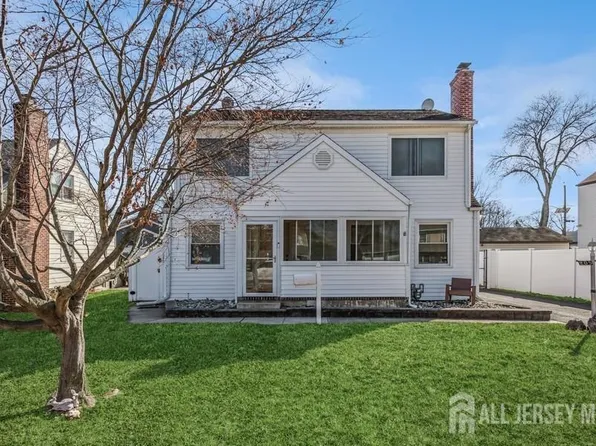 205 Tompkins Ave, South Plainfield, NJ 07080