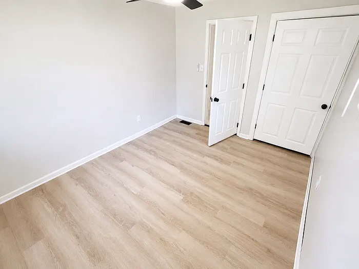 931 Crestline Dr — Photo 11