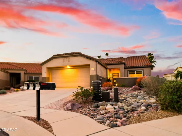 889 E Claridge Pl, Oro Valley, AZ 85755