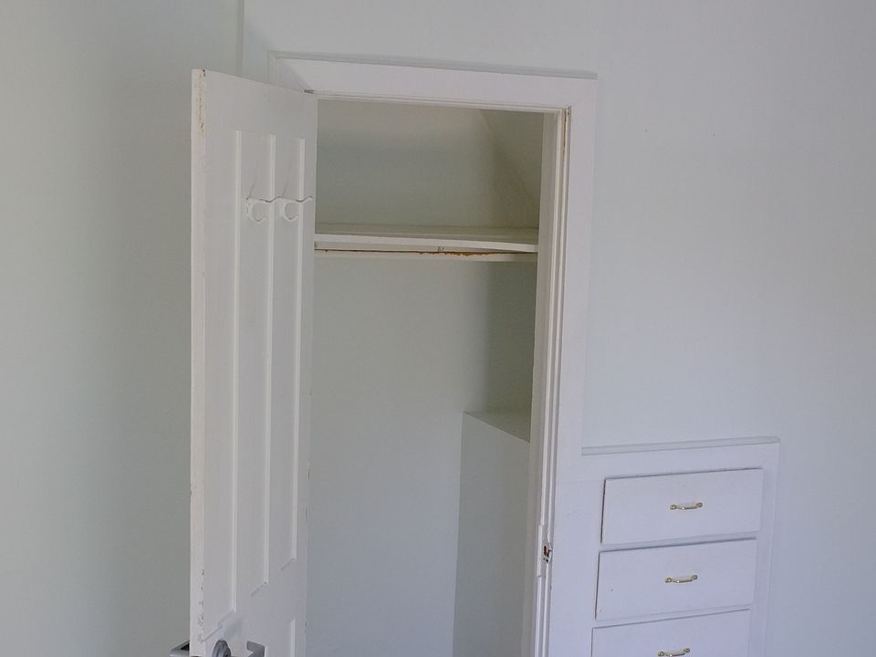 Bedroom Closet