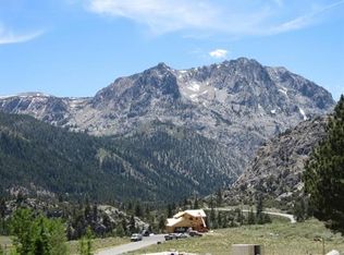 204 Highland Dr, June Lake, CA 93529