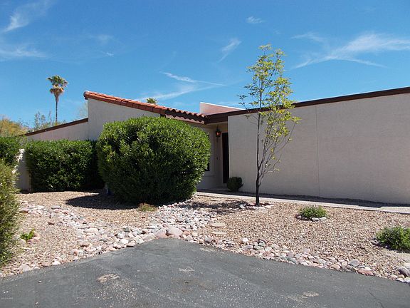 2nd image of 7962 E Sabino Sunrise Cir