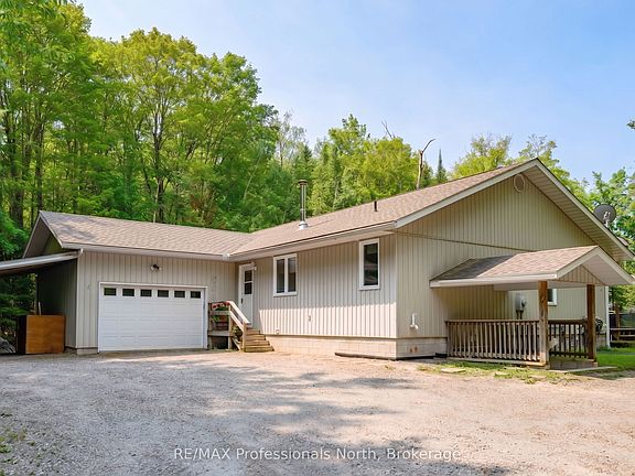 2nd image of 1044 Elk Dr