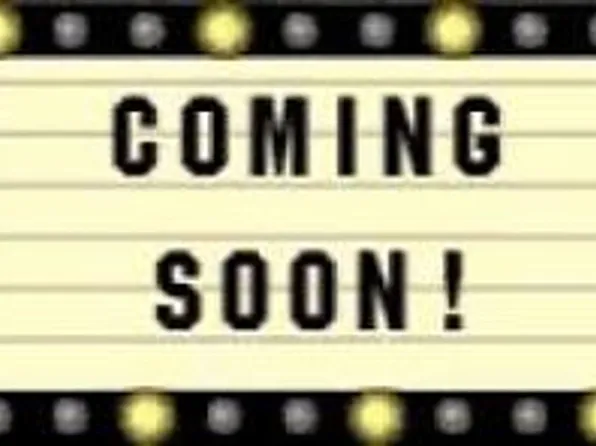 1021 W 5th St, Waterloo, IA 50702