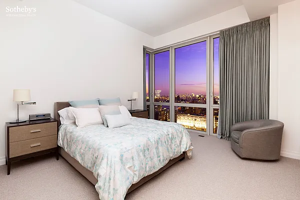 Sold by Sotheby's International Realty | media 7