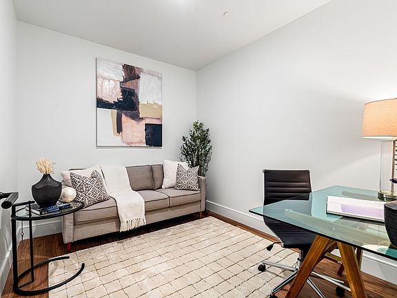 3rd image of 1515 Commonwealth Ave #614