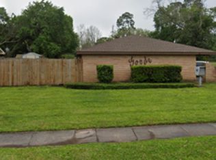 317 W School St #D, Lake Charles, LA 70605