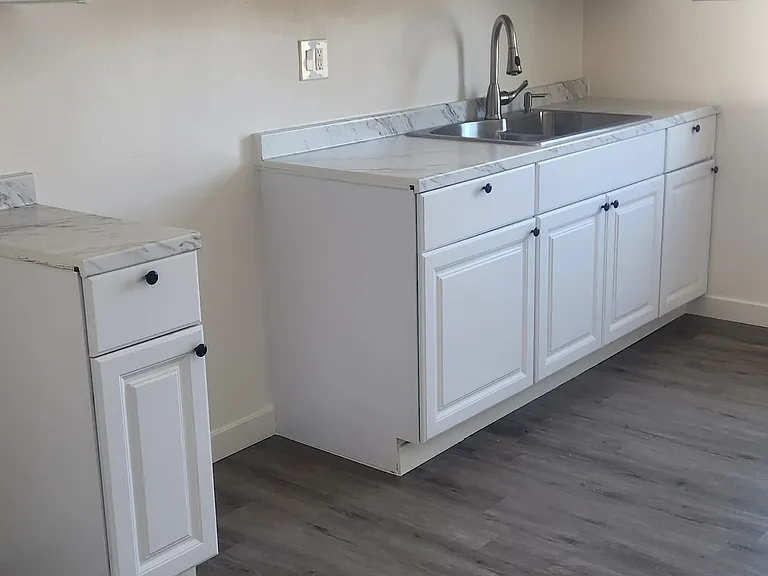 4426 Clara St #8 — Photo 4