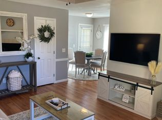 421 E Arrowhead St, Springfield, MO 65807