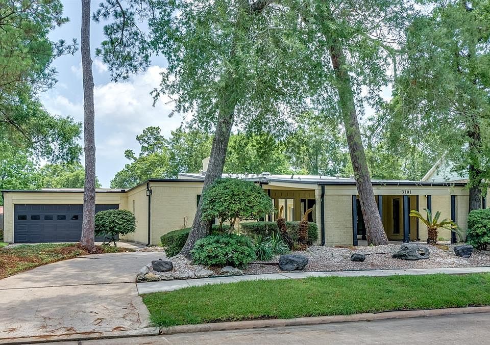 1st image of 3103 Woodland Ct