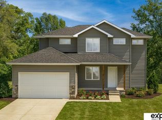 901 Haggard St, Lincoln, NE 68521