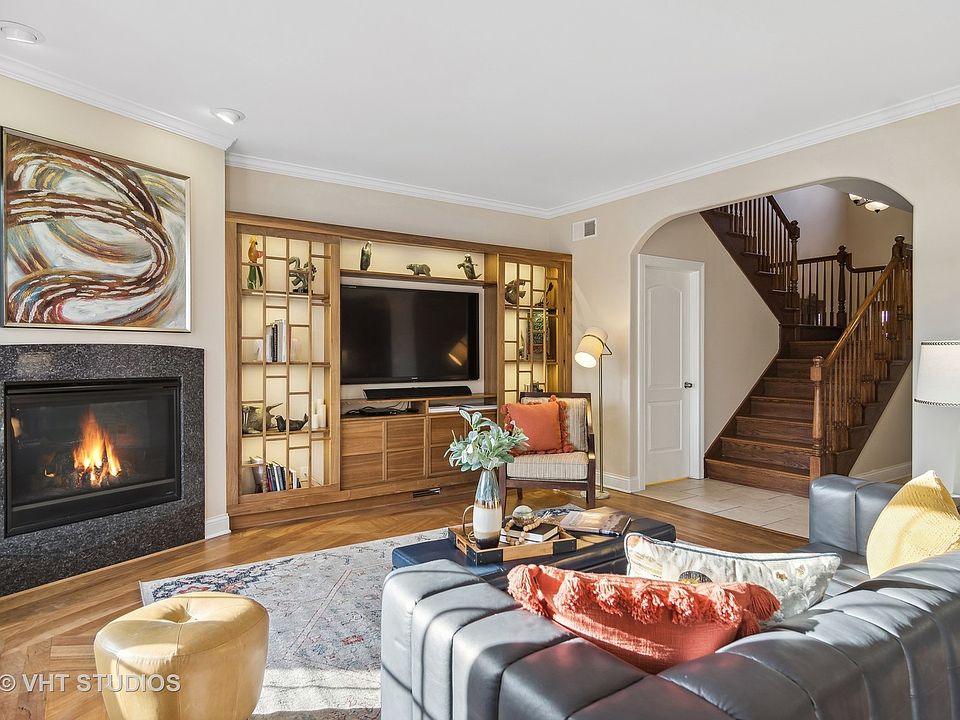 828 N Franklin Ave Palatine IL Zillow