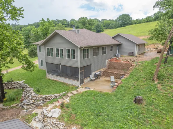 27458 Farm Road 2120, Cape Fair, MO 65624