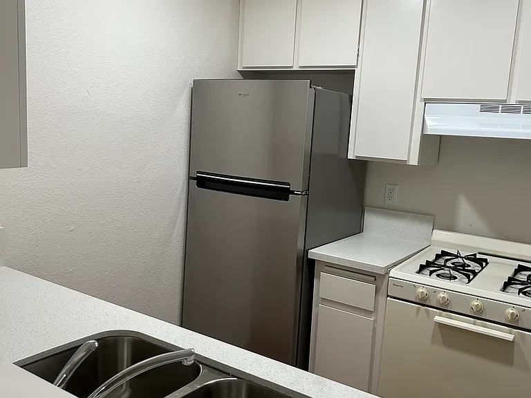 4135 Arizona St #5 — Photo 6