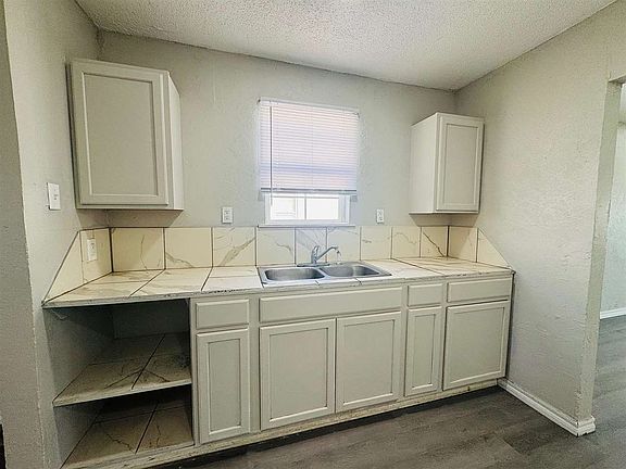 5th image of 430 S Peachtree St
