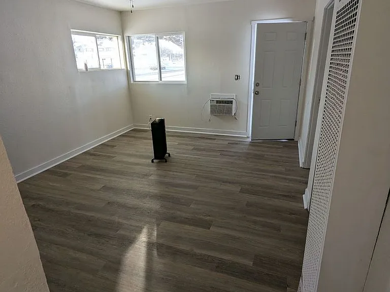 726 N 3rd St #2 — Photo 13