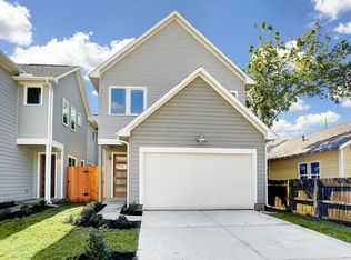 929 Adele St, Houston, TX 77009