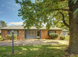 1200 Baker Ave, Tahlequah, OK 74464