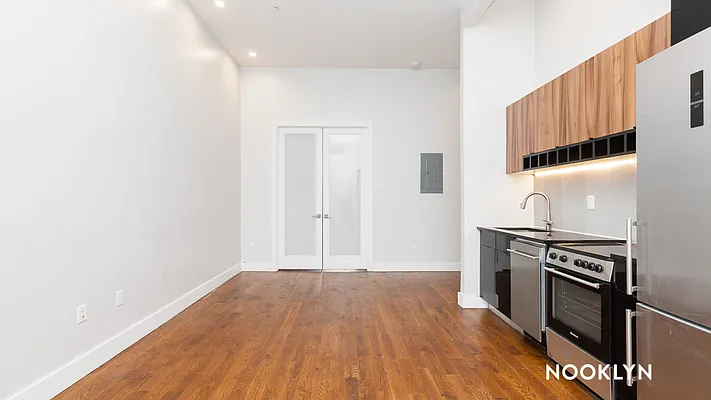 Rented by Nooklyn NYC LLC | media 28