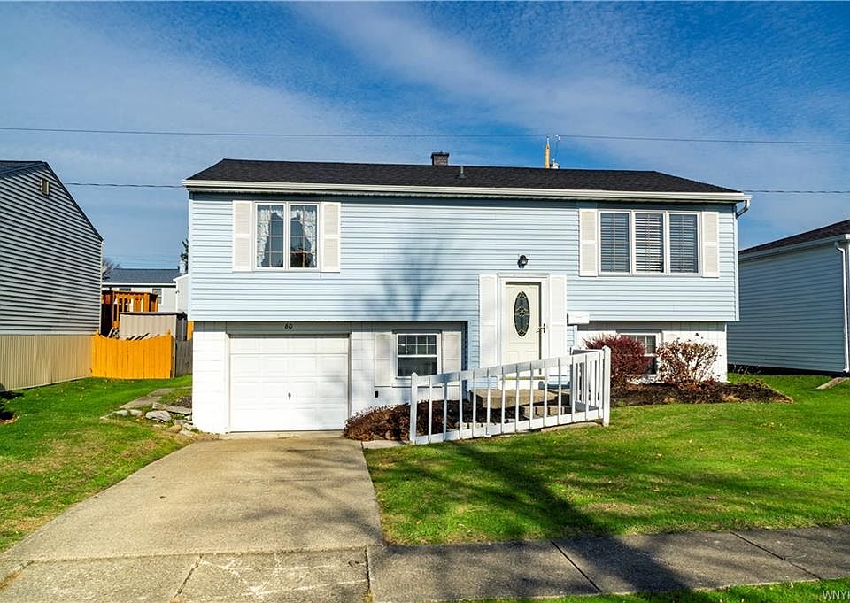 1st image of 60 W Toulon Dr