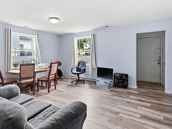 4th image of 3498 Powhatan St