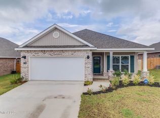 17762 Kelso Dr, Diberville, MS 39540
