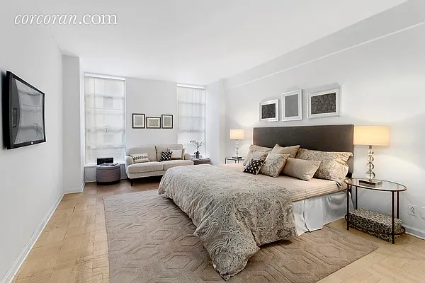 Sold by Corcoran | media 24