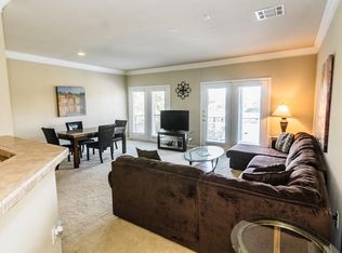 2400 McCue Rd APT 332, Houston, TX 77056