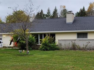 15461 Pries Rd, Cheboygan, MI 49721