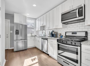 2113 E Chase St, Baltimore, MD 21213