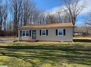 74 Dry Branch Rd, Churchville, VA 24421