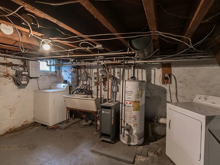 2231 S Clarion St — Photo 13