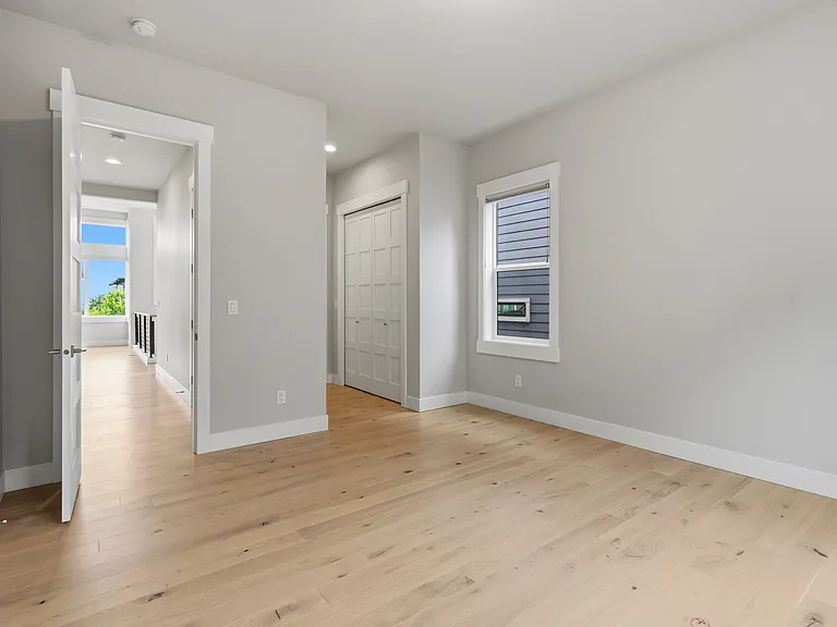 539 Viewcrest Dr NW — Photo 22