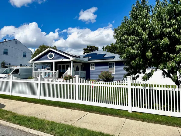 44 E Lindley Ave, Pleasantville, NJ 08232