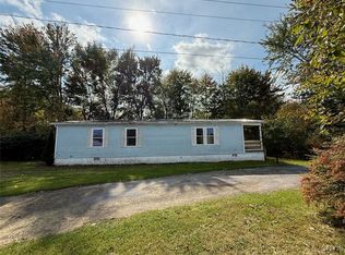 1 Hadley Rd, Sandy Creek, NY 13145