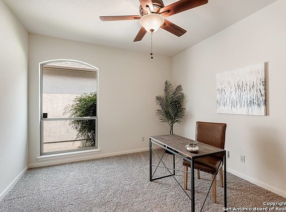 4th image of 24706 Garden Way
