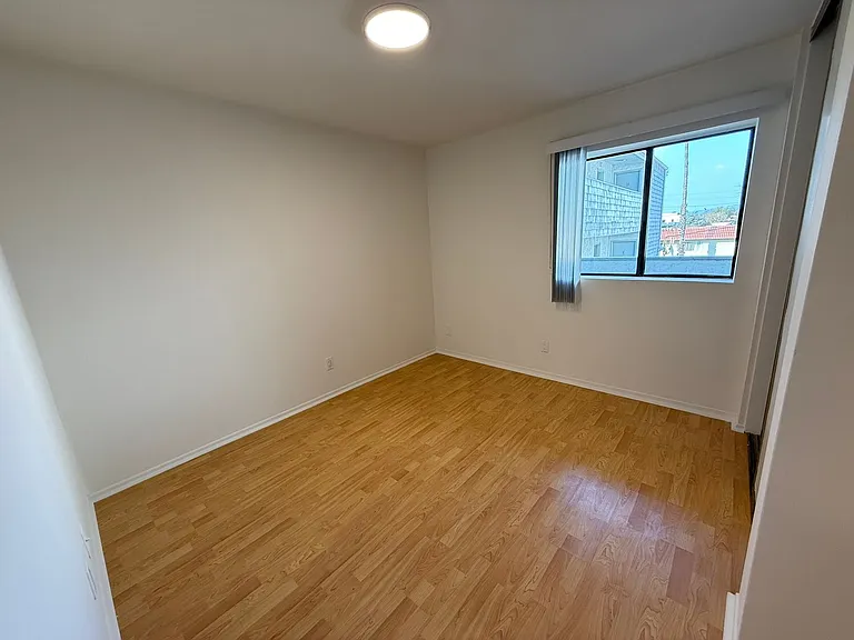Park Edgecliffe Apartment Community — Photo 4