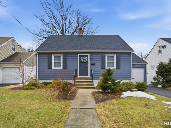 761 Palmer Ave, Maywood, NJ 07607