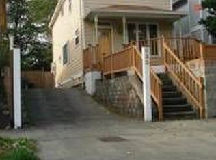 939 21st Ave, Seattle, WA 98122