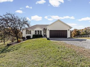 142 County Road 402a, Fayette, MO 65248