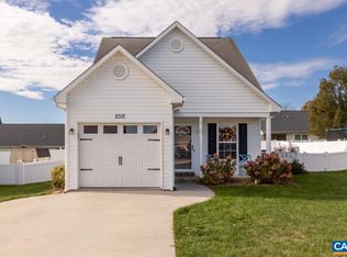 2312 Monroe St, Waynesboro, VA 22980