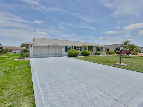 1525 Allegheny Dr, Sun City Center, FL 33573