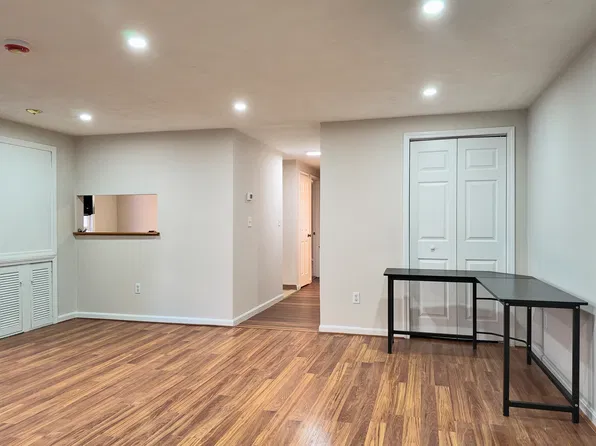 1 Maude St, Malden, MA