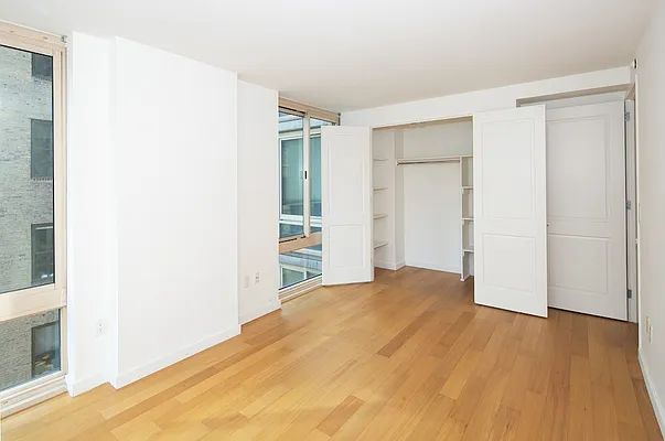 Rented by The Moinian Group | media 20