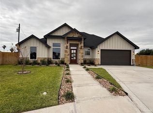1007 La Laguna Rd, Mission, TX 78572