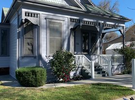 91 W 8th St, Tracy, CA