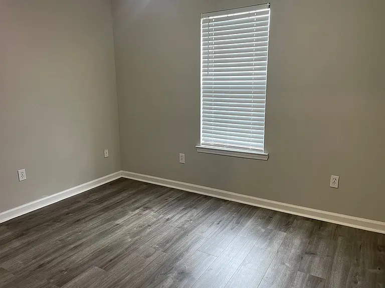 1425 Joyner Dr — Photo 14