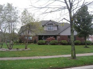 2225 Surface Dr, Greenwood, IN